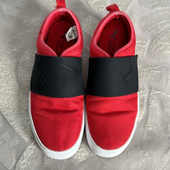 Puma “Soft Foam” Slip on - Picture 2 of 5